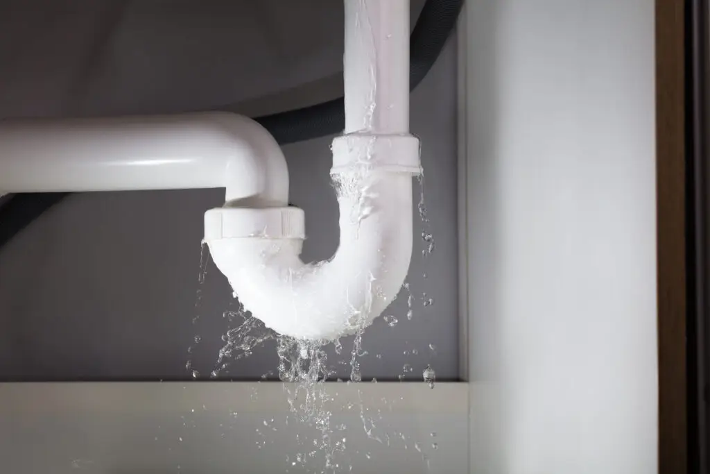 Let Rewind Restoration handle the mess of your next plumbing leak cleanup in the Dallas/Fort Worth area!